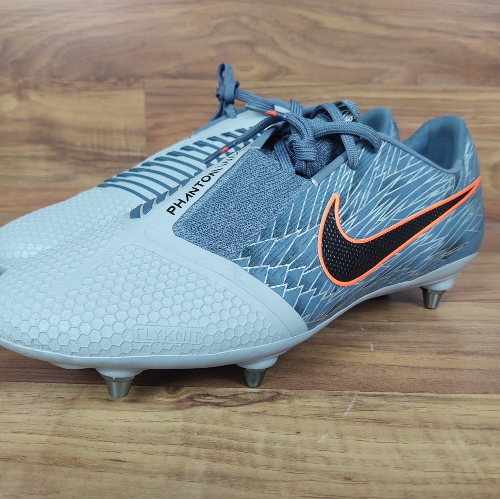 Nike Phantom Venom Elite SG Pro ACC Soccer Cleats